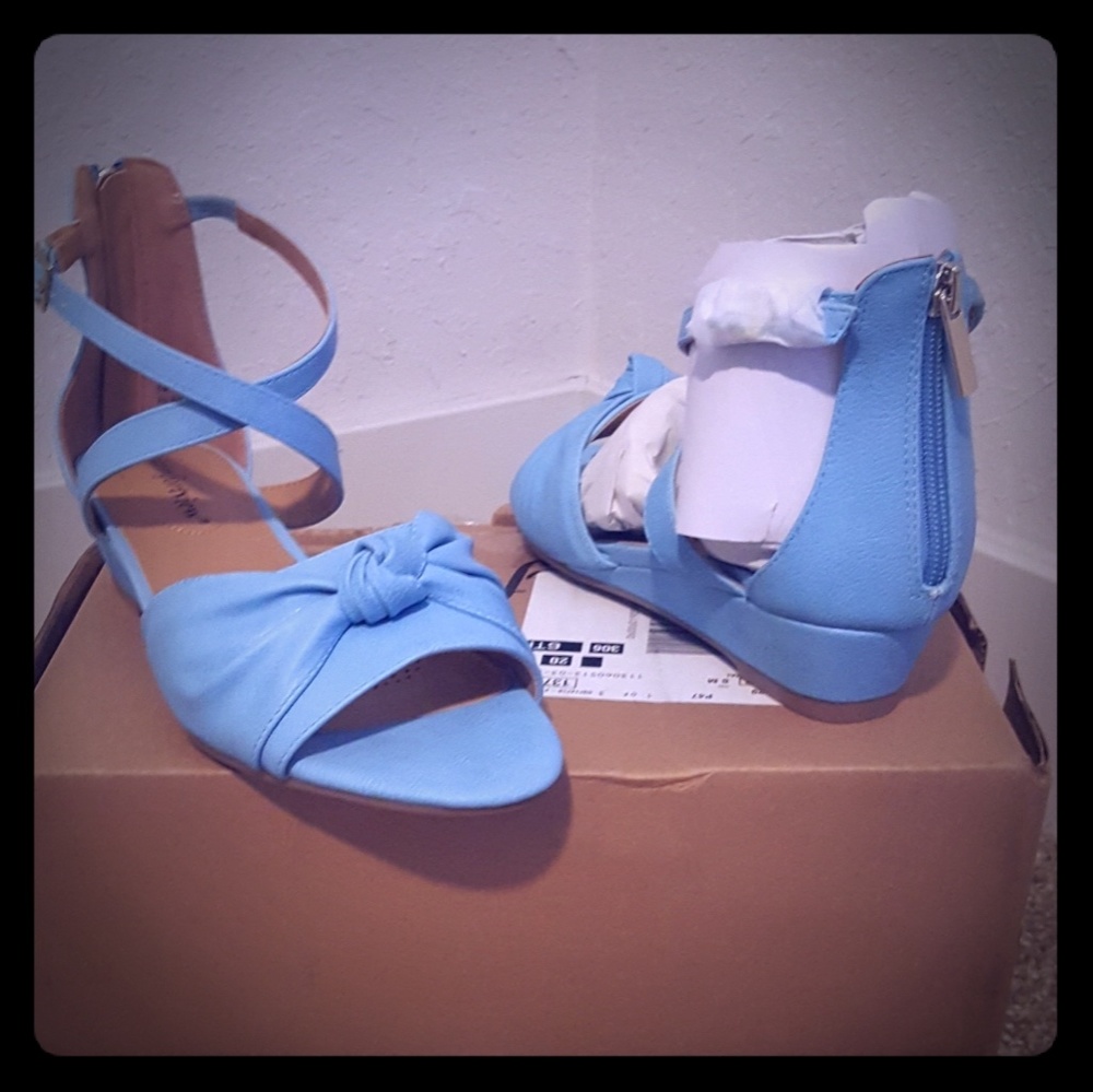 The Austen Sandal by Comfortview